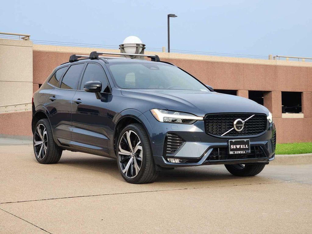 used 2022 Volvo XC60 car, priced at $35,988