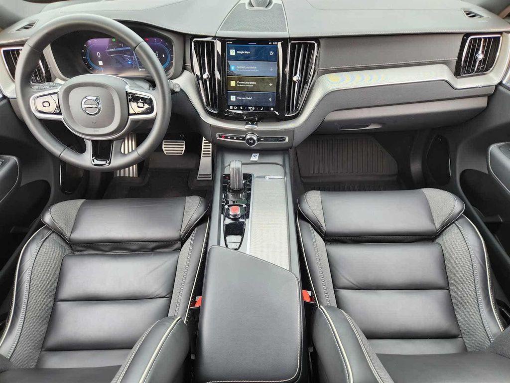 used 2022 Volvo XC60 car, priced at $35,988
