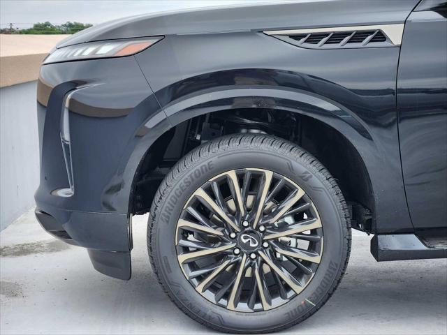new 2025 INFINITI QX80 car, priced at $112,590