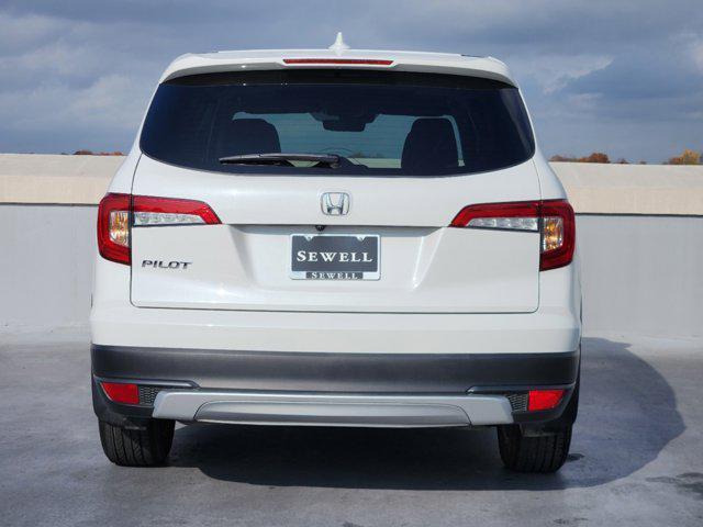 used 2022 Honda Pilot car, priced at $29,899