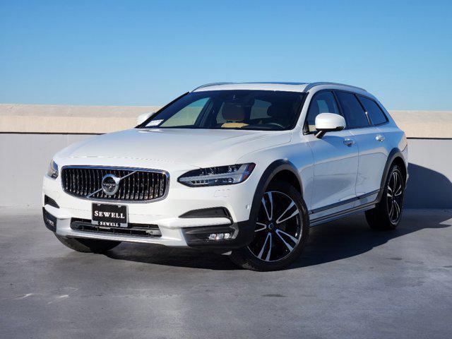 used 2018 Volvo V90 Cross Country car, priced at $23,988