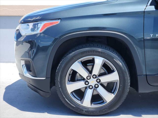 used 2018 Chevrolet Traverse car, priced at $16,988
