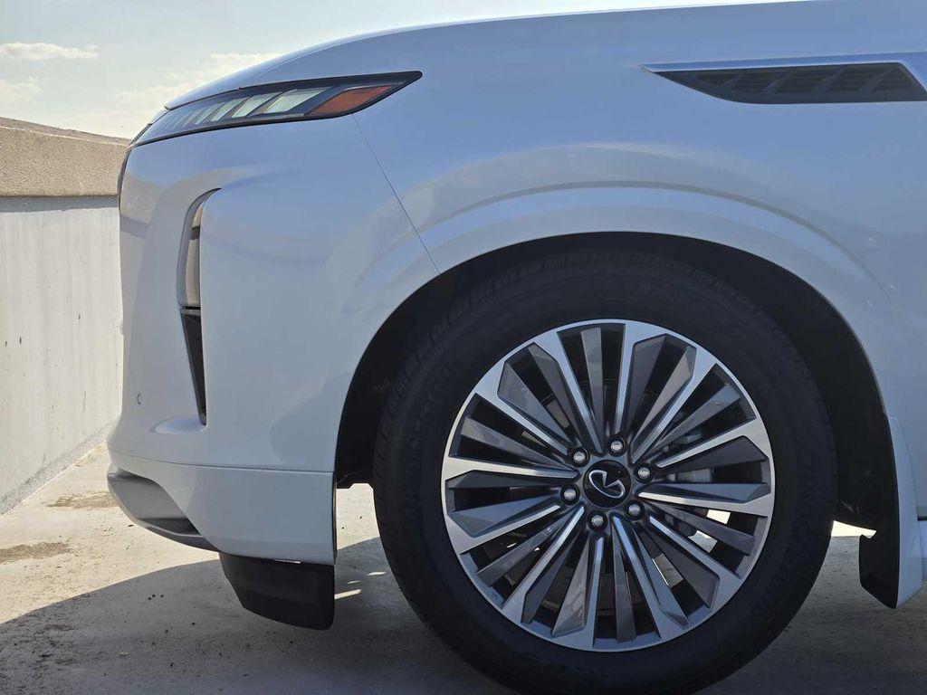 new 2026 INFINITI QX80 car, priced at $95,380