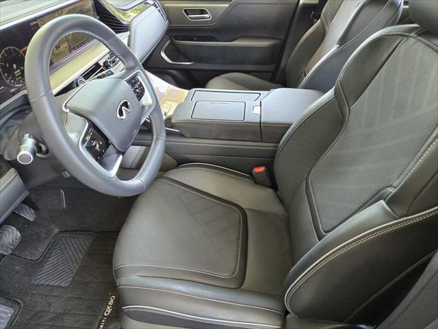 new 2025 INFINITI QX80 car, priced at $92,795