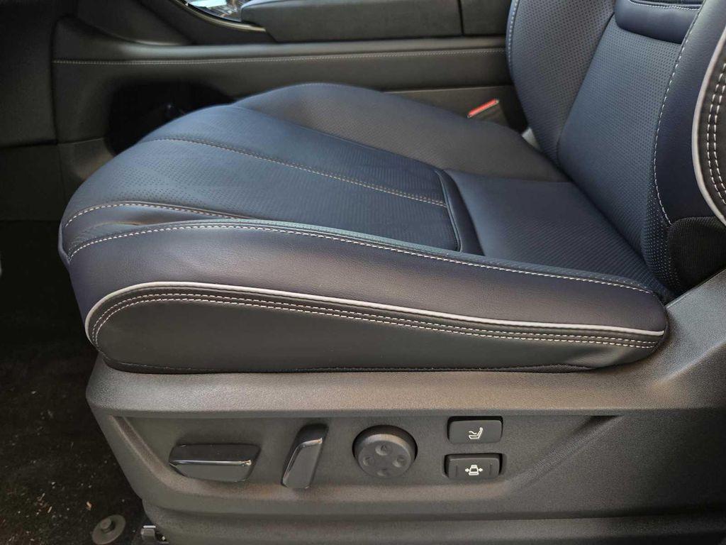 new 2026 INFINITI QX80 car, priced at $106,525