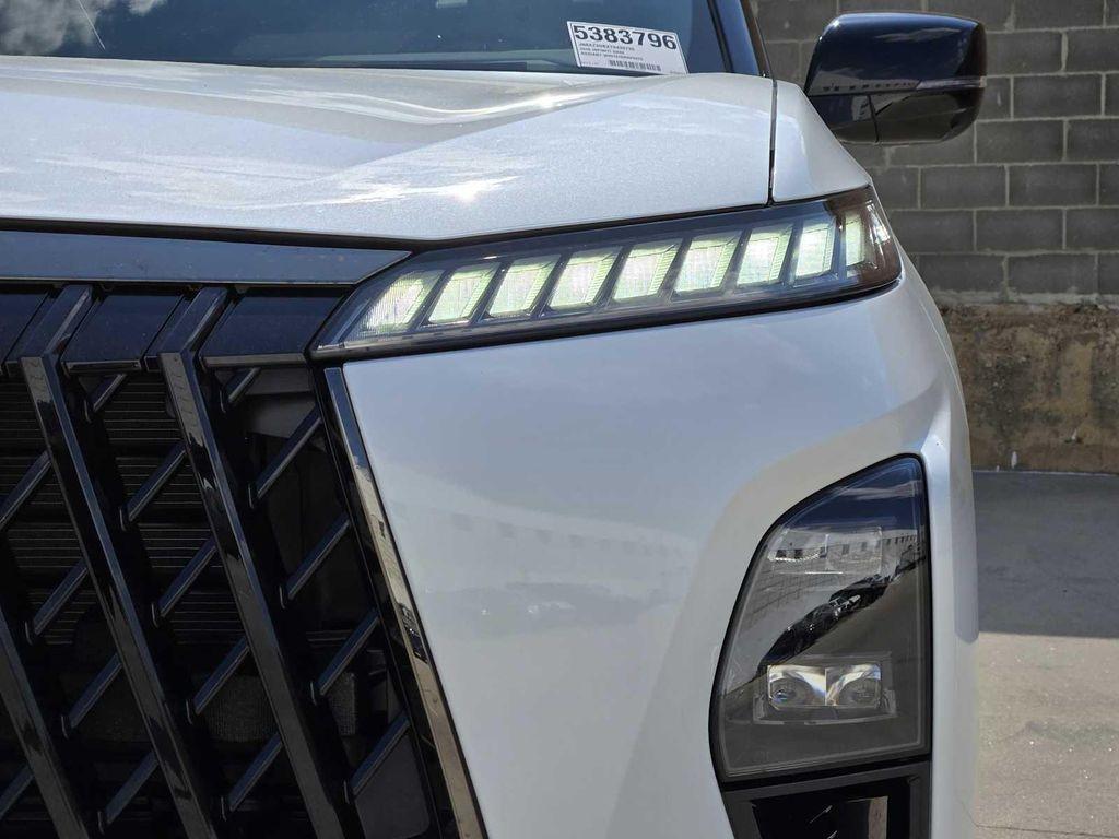 new 2026 INFINITI QX80 car, priced at $106,525