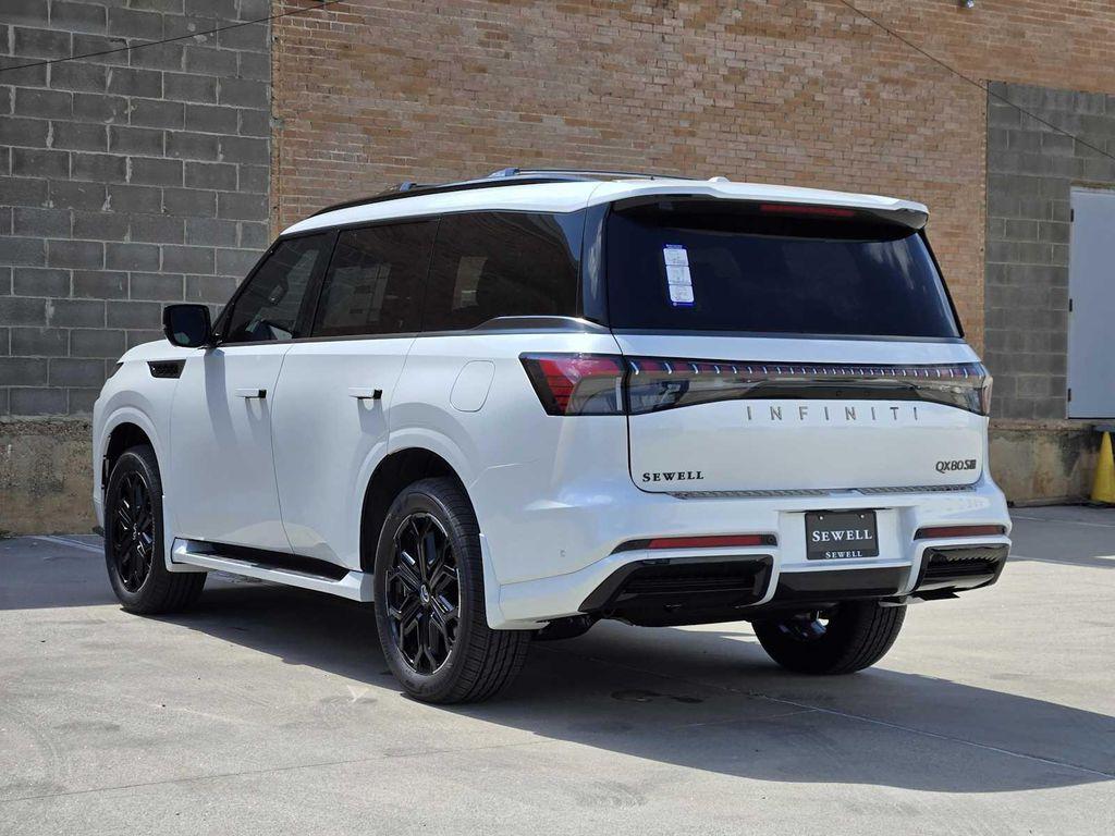 new 2026 INFINITI QX80 car, priced at $106,525