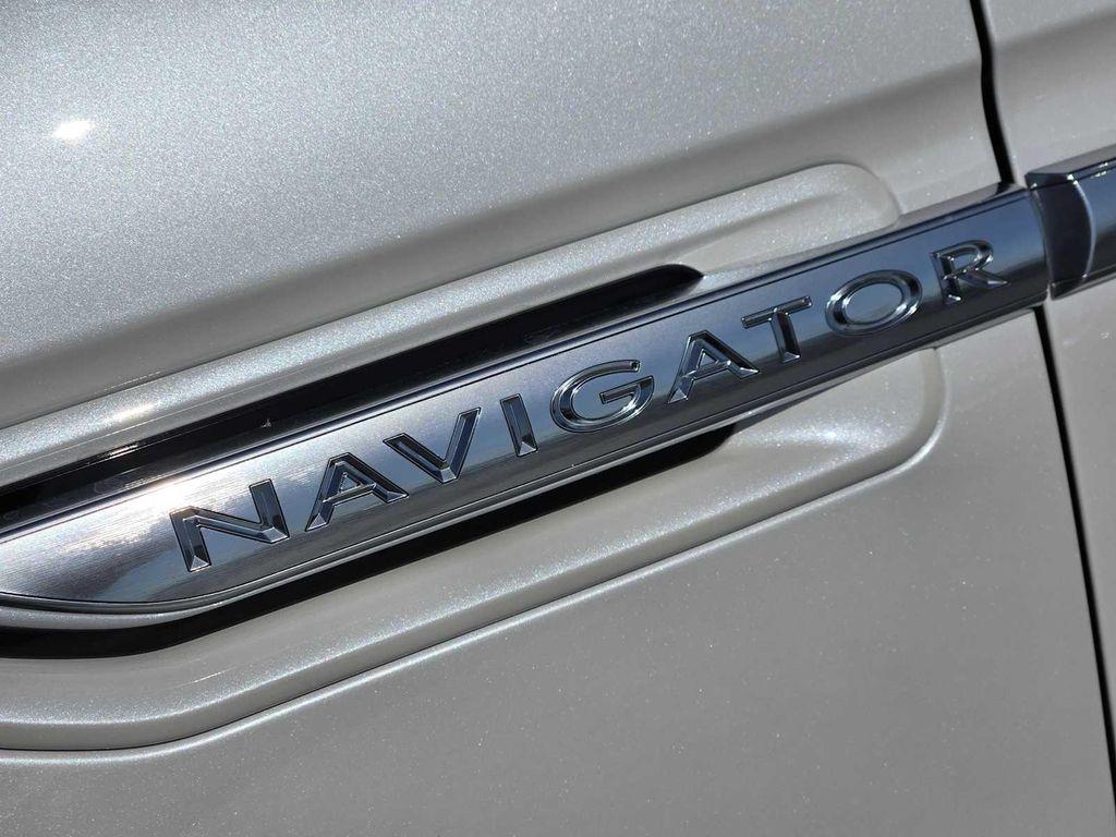 used 2018 Lincoln Navigator car, priced at $25,488