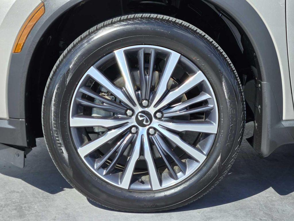 used 2025 INFINITI QX60 car, priced at $52,988
