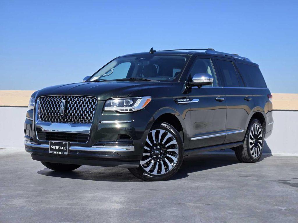 used 2022 Lincoln Navigator car, priced at $62,988