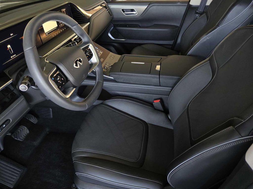 used 2025 INFINITI QX80 car, priced at $74,977