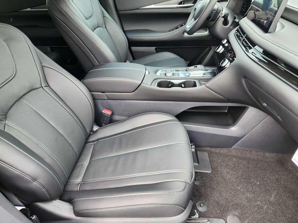 used 2025 INFINITI QX60 car, priced at $45,488