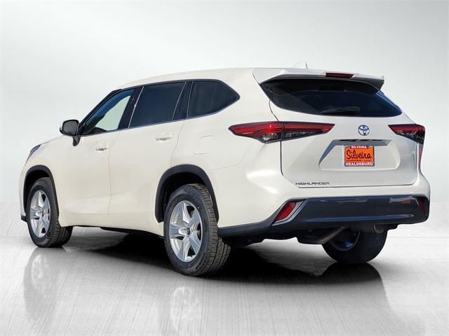 used 2021 Toyota Highlander car, priced at $28,999