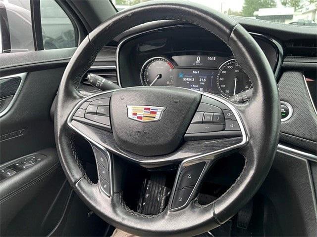 used 2022 Cadillac XT5 car, priced at $27,948