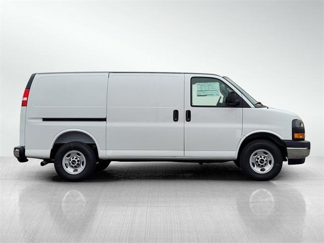 new 2025 GMC Savana 2500 car, priced at $48,178