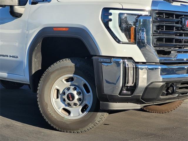 new 2024 GMC Sierra 2500 car, priced at $58,795