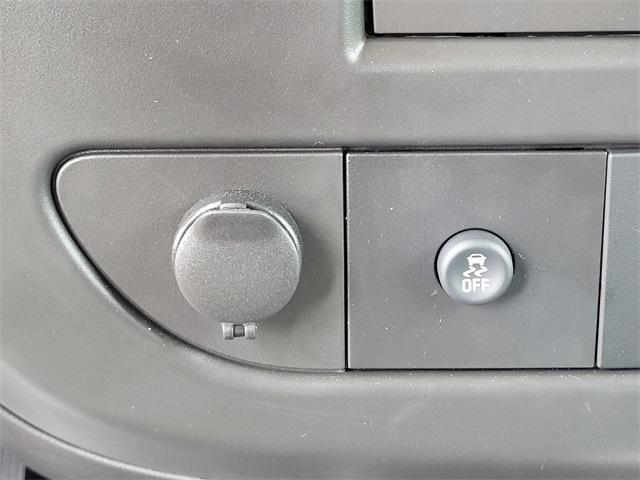 new 2025 GMC Savana 3500 car, priced at $52,655