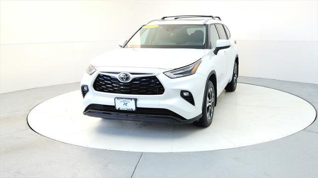 used 2022 Toyota Highlander car, priced at $35,395