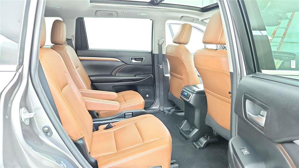used 2017 Toyota Highlander car, priced at $24,985