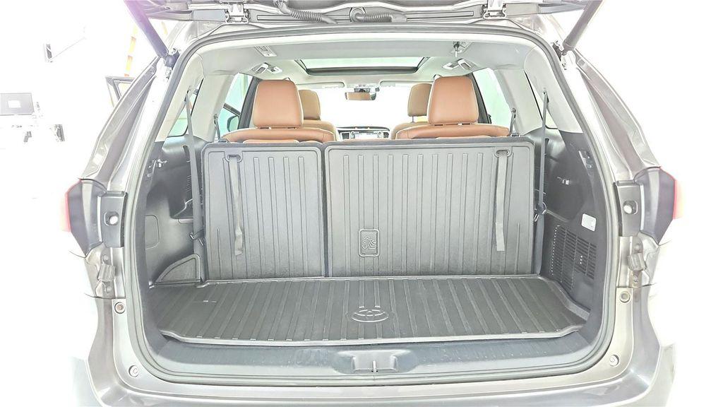 used 2017 Toyota Highlander car, priced at $24,985