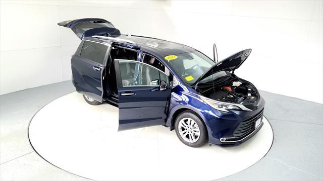 used 2023 Toyota Sienna car, priced at $50,295