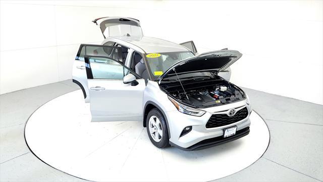 used 2022 Toyota Highlander car, priced at $35,495
