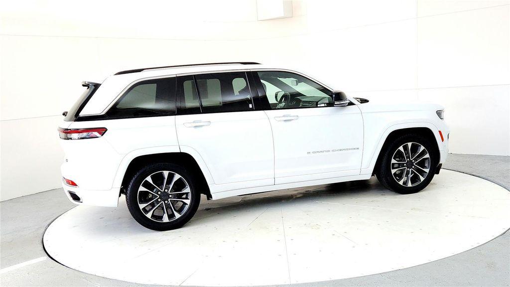 used 2022 Jeep Grand Cherokee car, priced at $32,985