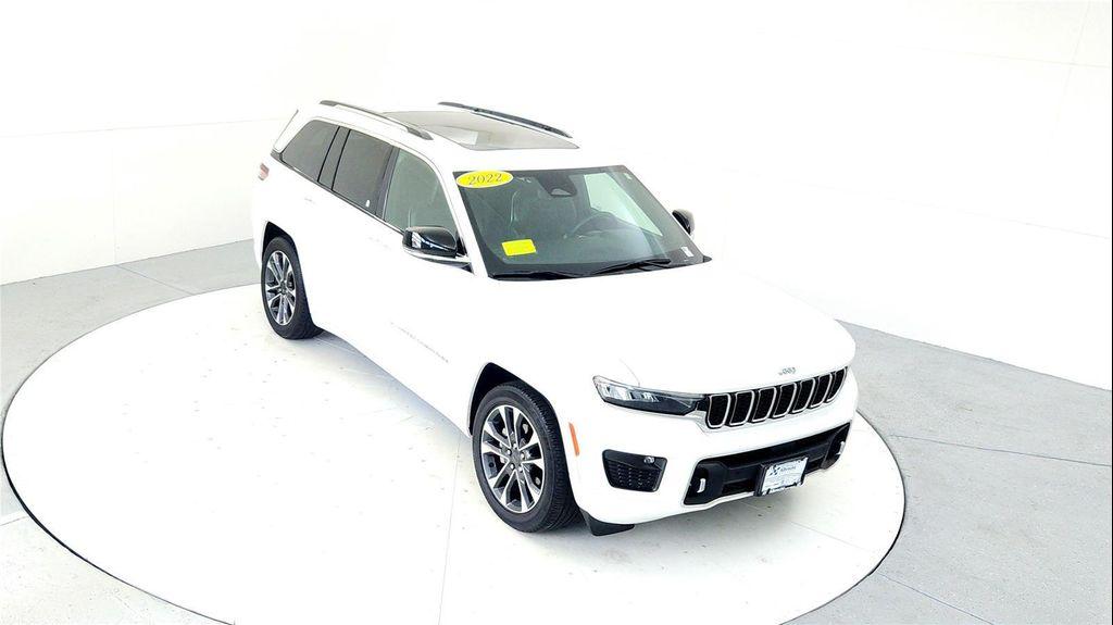 used 2022 Jeep Grand Cherokee car, priced at $32,985