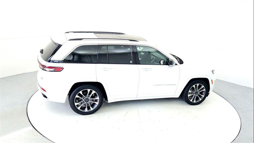 used 2022 Jeep Grand Cherokee car, priced at $32,985