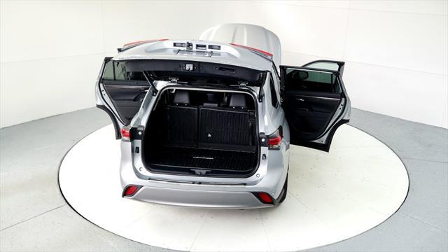 used 2023 Toyota Highlander car, priced at $47,595