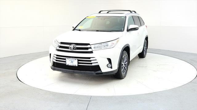 used 2018 Toyota Highlander car, priced at $23,985