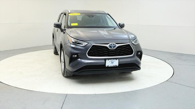 used 2021 Toyota Highlander Hybrid car, priced at $33,795