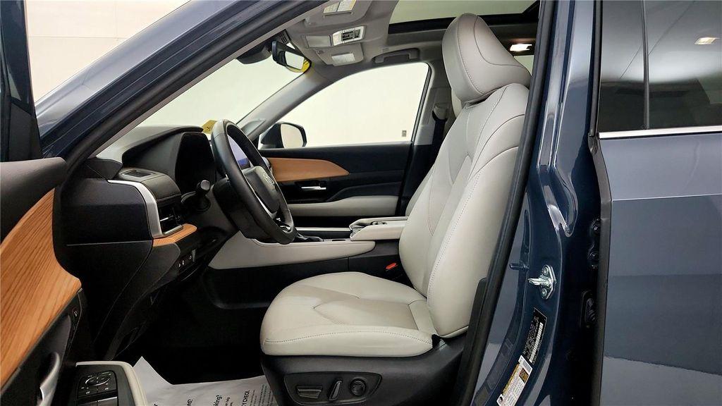 used 2024 Toyota Grand Highlander car, priced at $51,495