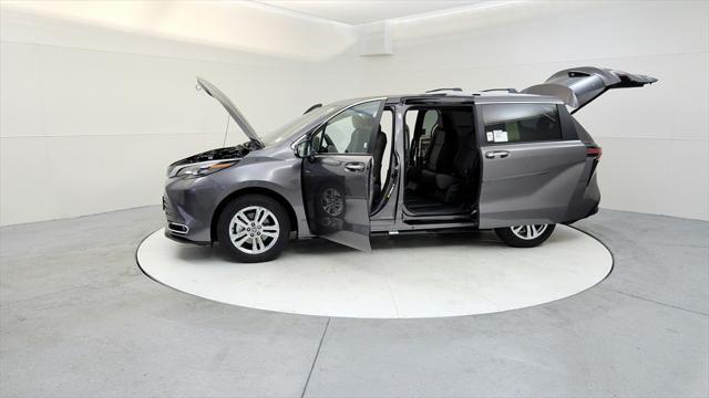 new 2024 Toyota Sienna car, priced at $58,309