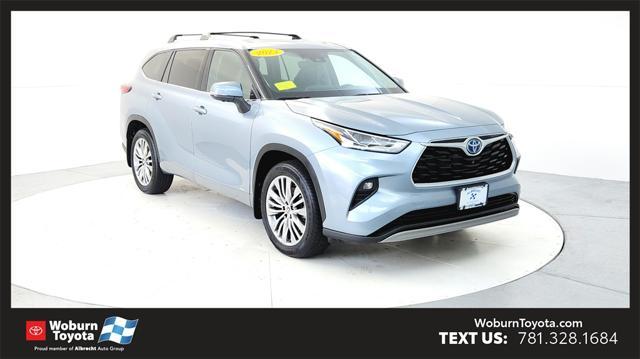 used 2023 Toyota Highlander Hybrid car, priced at $50,985