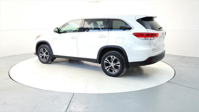 used 2019 Toyota Highlander Hybrid car, priced at $25,595