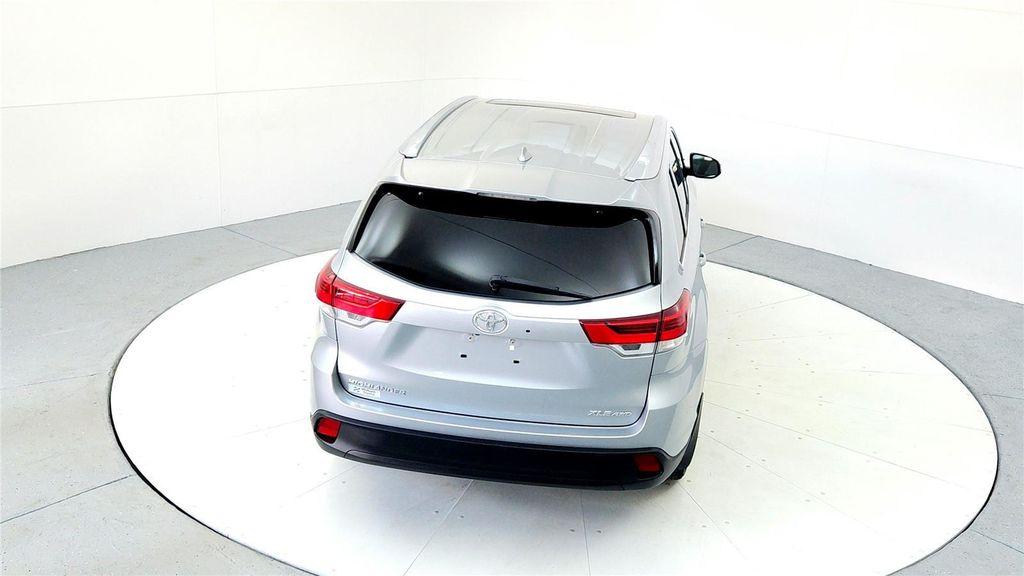 used 2019 Toyota Highlander car, priced at $27,985