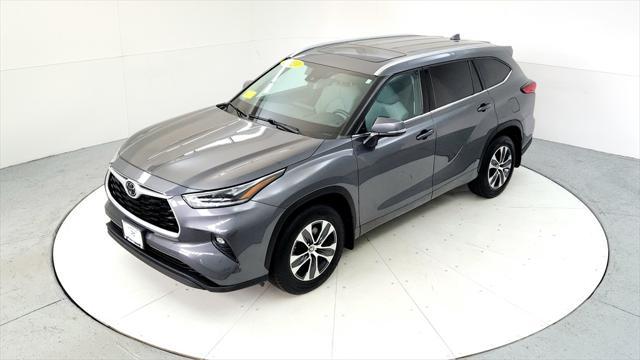 used 2021 Toyota Highlander car, priced at $34,795