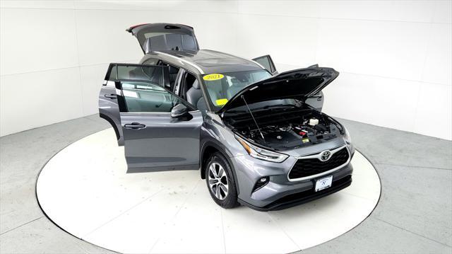 used 2021 Toyota Highlander car, priced at $34,795