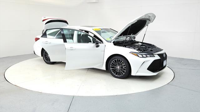 used 2020 Toyota Avalon Hybrid car, priced at $30,985