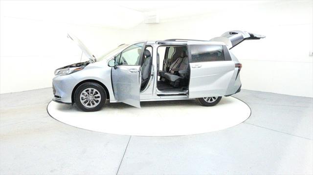 used 2023 Toyota Sienna car, priced at $45,985