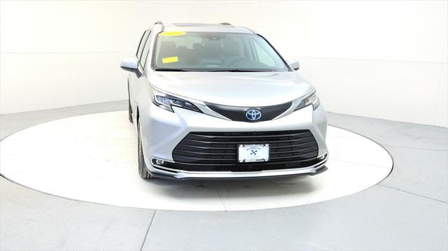 used 2023 Toyota Sienna car, priced at $45,985