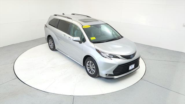 used 2023 Toyota Sienna car, priced at $44,985