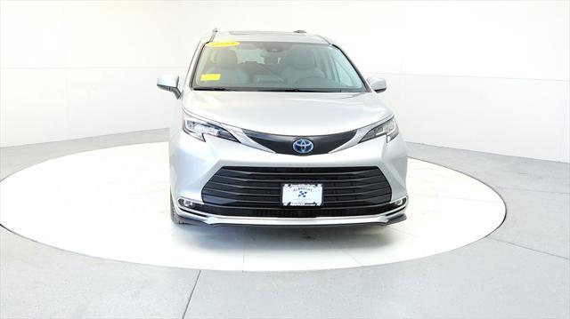 used 2023 Toyota Sienna car, priced at $44,985