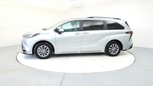 used 2023 Toyota Sienna car, priced at $44,985