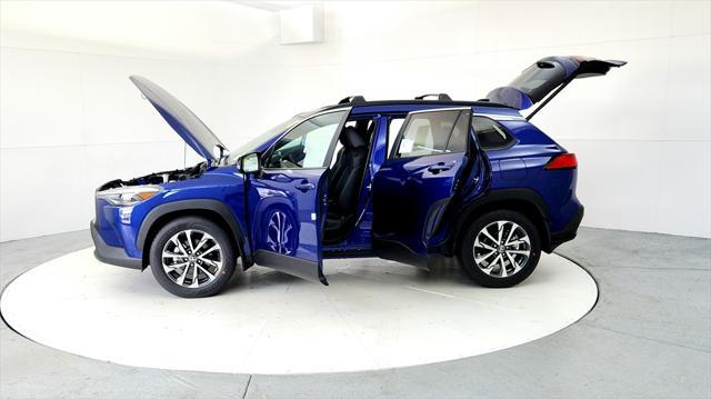 new 2025 Toyota Corolla Cross car, priced at $32,684