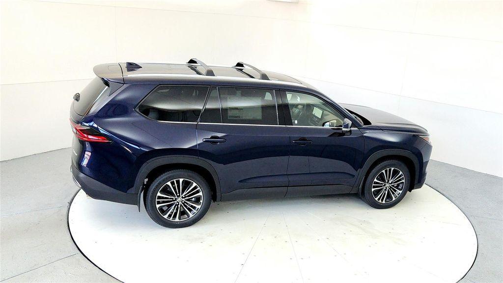 new 2025 Toyota Grand Highlander Hybrid car, priced at $63,193