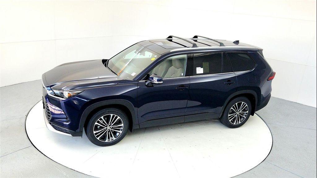 new 2025 Toyota Grand Highlander Hybrid car, priced at $63,193