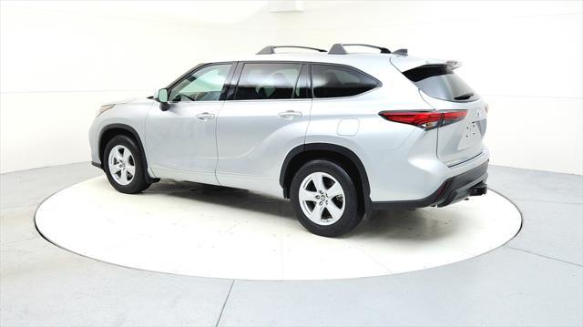 used 2022 Toyota Highlander car, priced at $32,985