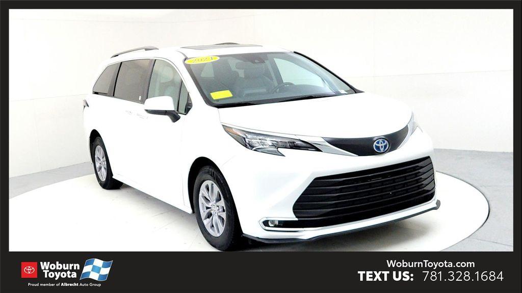 used 2024 Toyota Sienna car, priced at $40,985